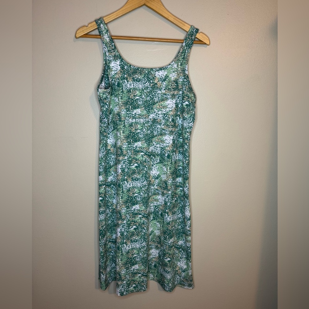 Columbia PFG Performance Fishing Gear Dress Size‎ Medium Green Print